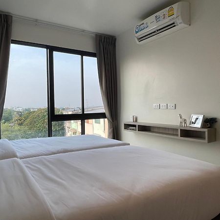 Апартаменты Theview Chaengwattana14 เดอะวิวแจ้งวัฒนะ14 Бангкок Экстерьер фото